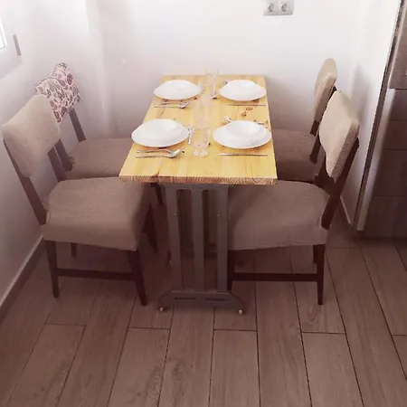 شقة Vista Triangular *