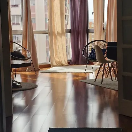 شقة Vista Triangular *